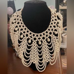 Kate Spade Never Worn Pearl Collar Necklace as seen on Hart of Dixe